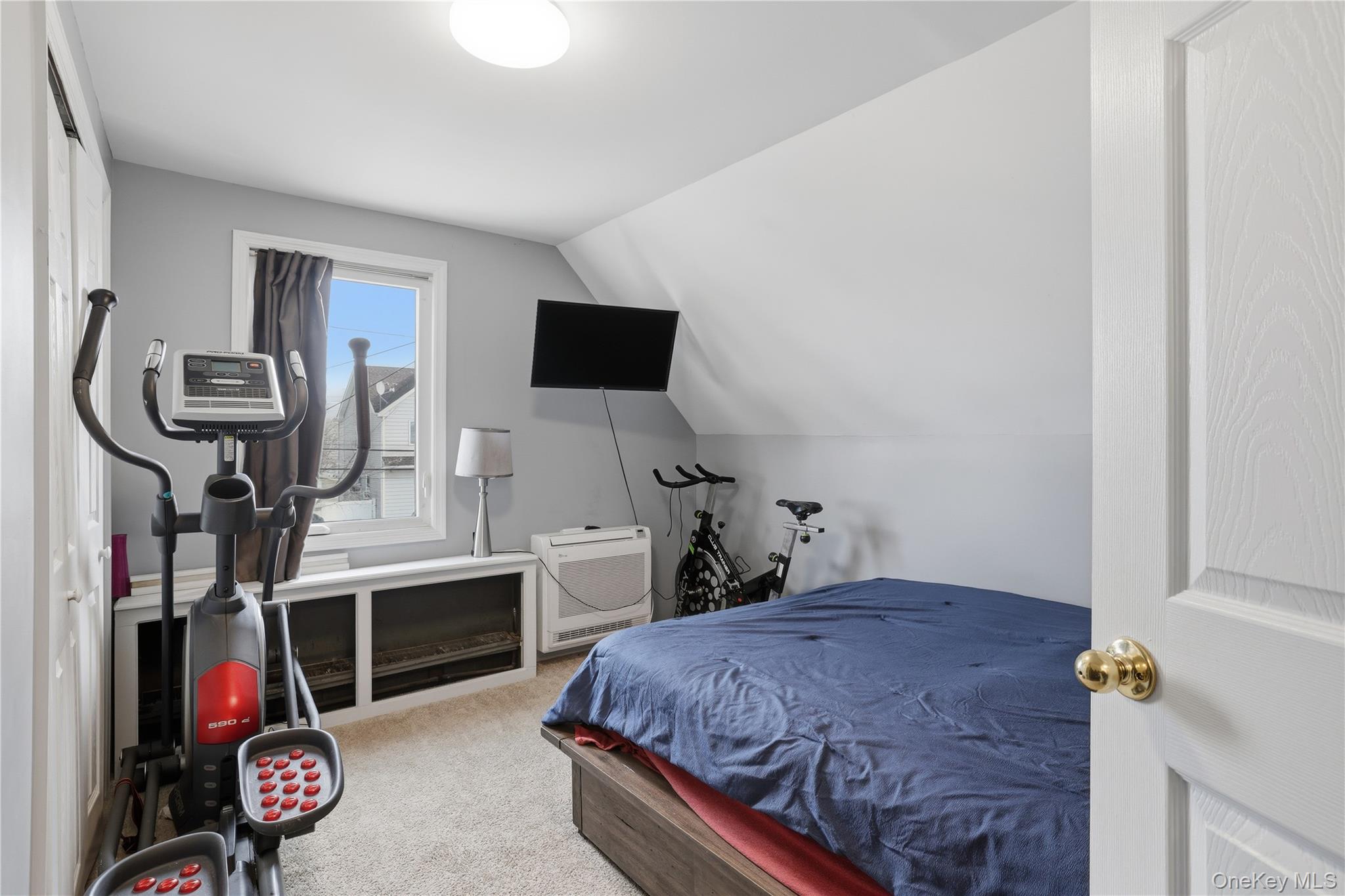 #14 photo, 215 Monroe Street, Franklin Square , NY 11010