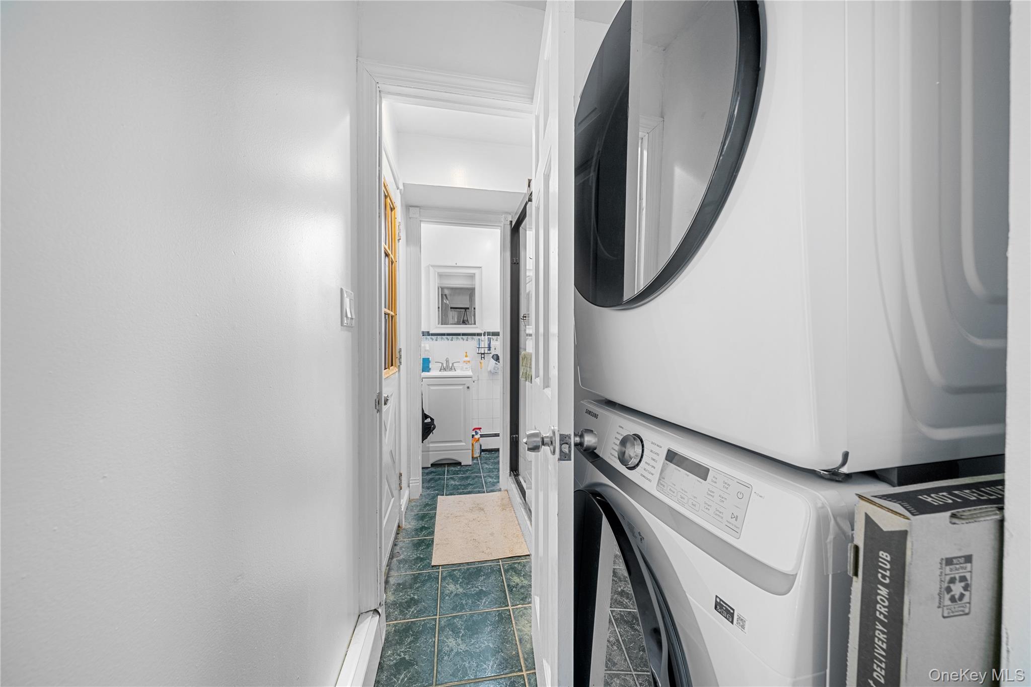 #20 photo, 11 Locust Avenue, Coram , NY 11727