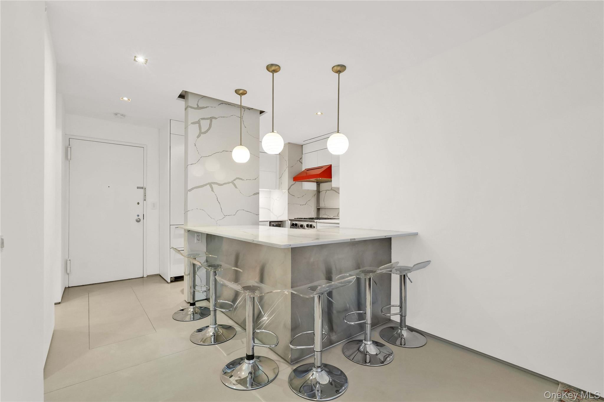 #12 photo, 117 E 57th Street, New York (Manhattan) , NY 10022