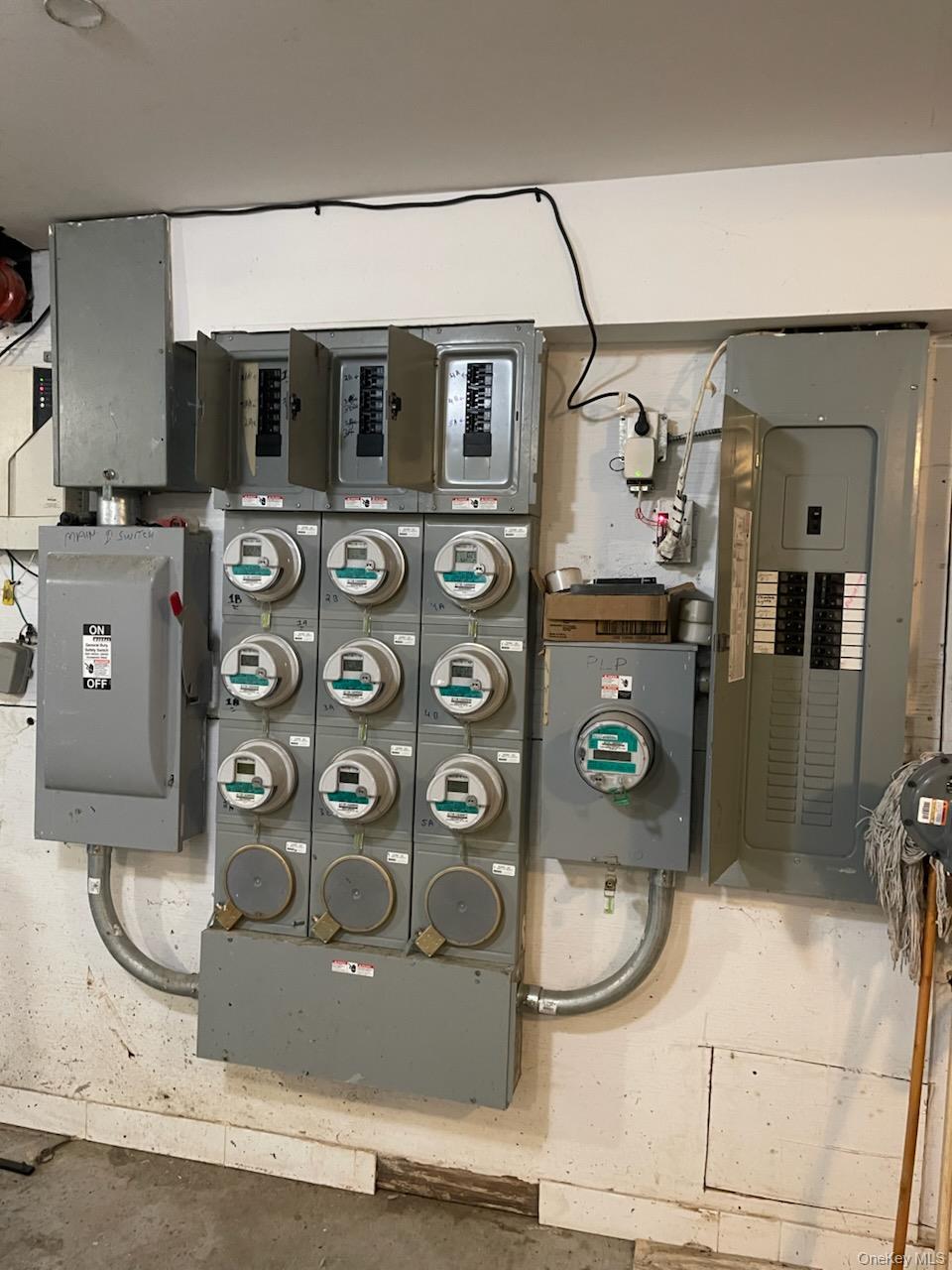 #4 photo, 3732 107th Street, Corona , NY 11368