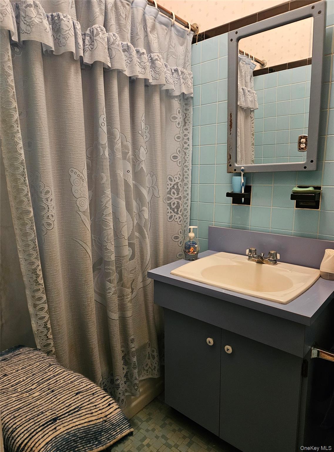 #10 photo, 72-34 61 Street, Ridgewood , NY 11385