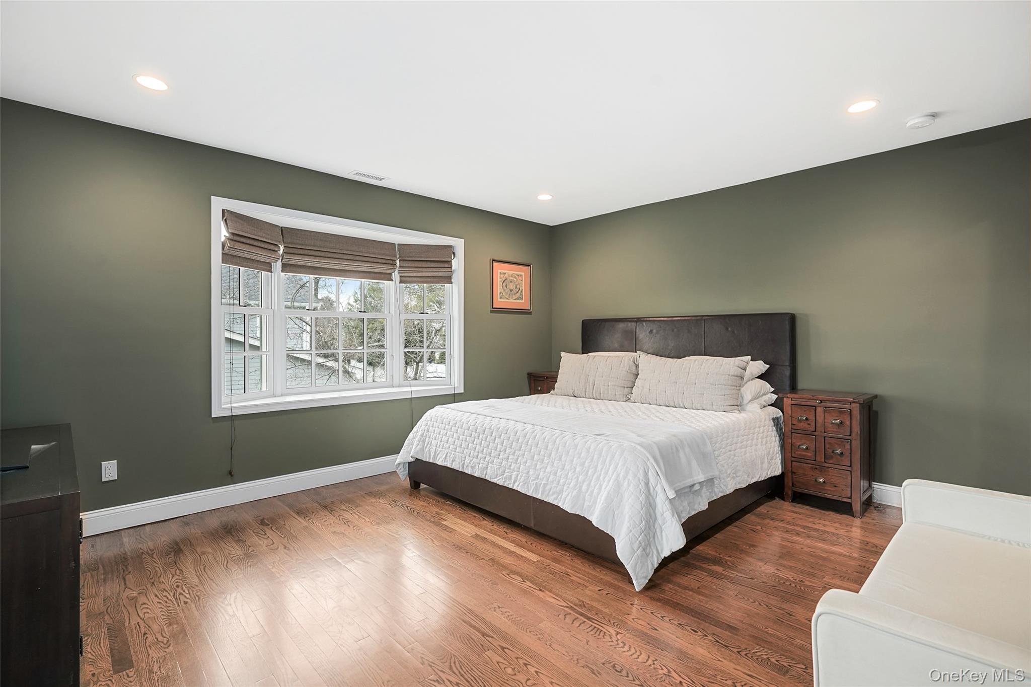 #16 photo, 6 Old Oak Road, Rye Brook , NY 10573