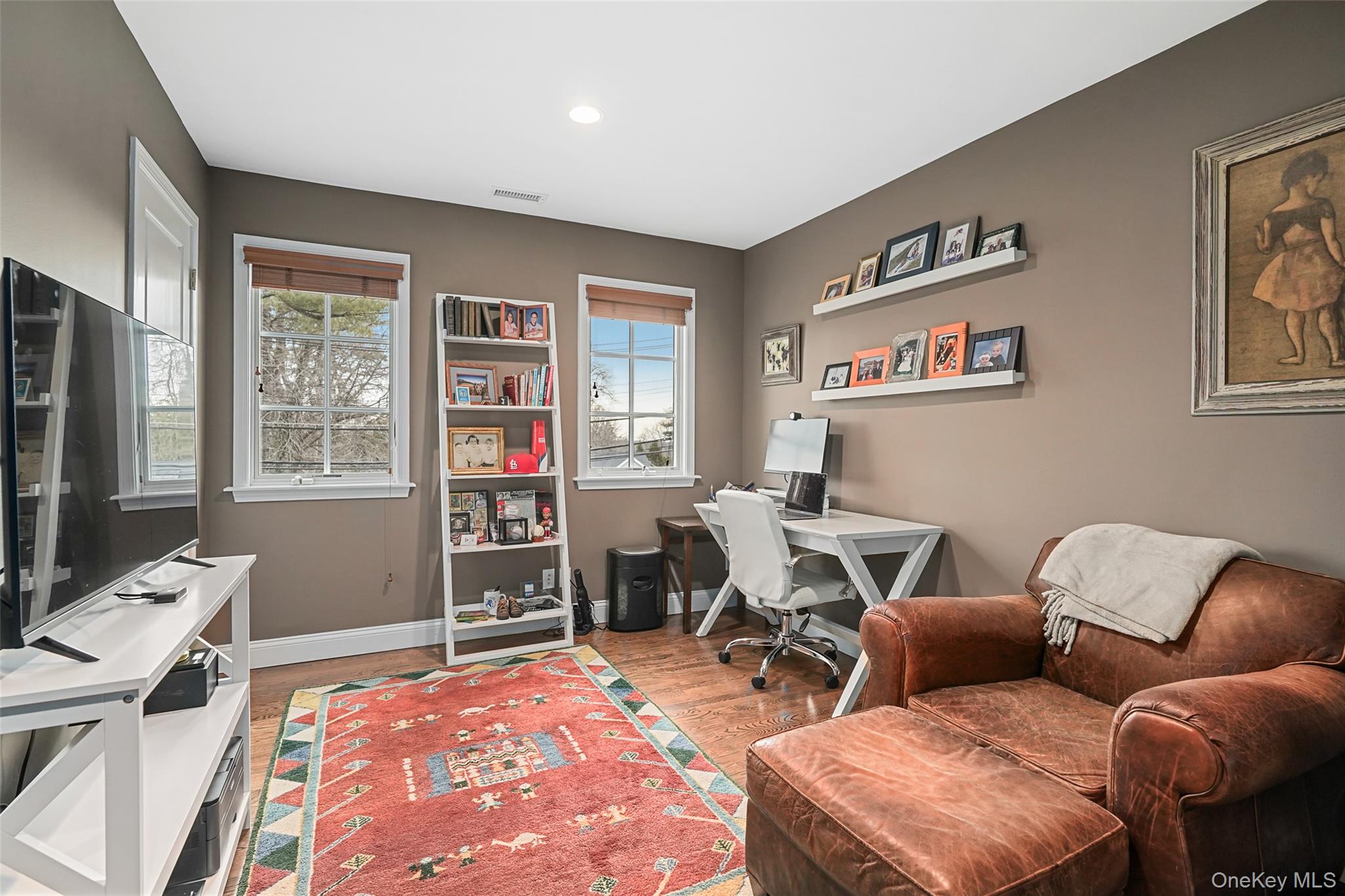 #18 photo, 6 Old Oak Road, Rye Brook , NY 10573