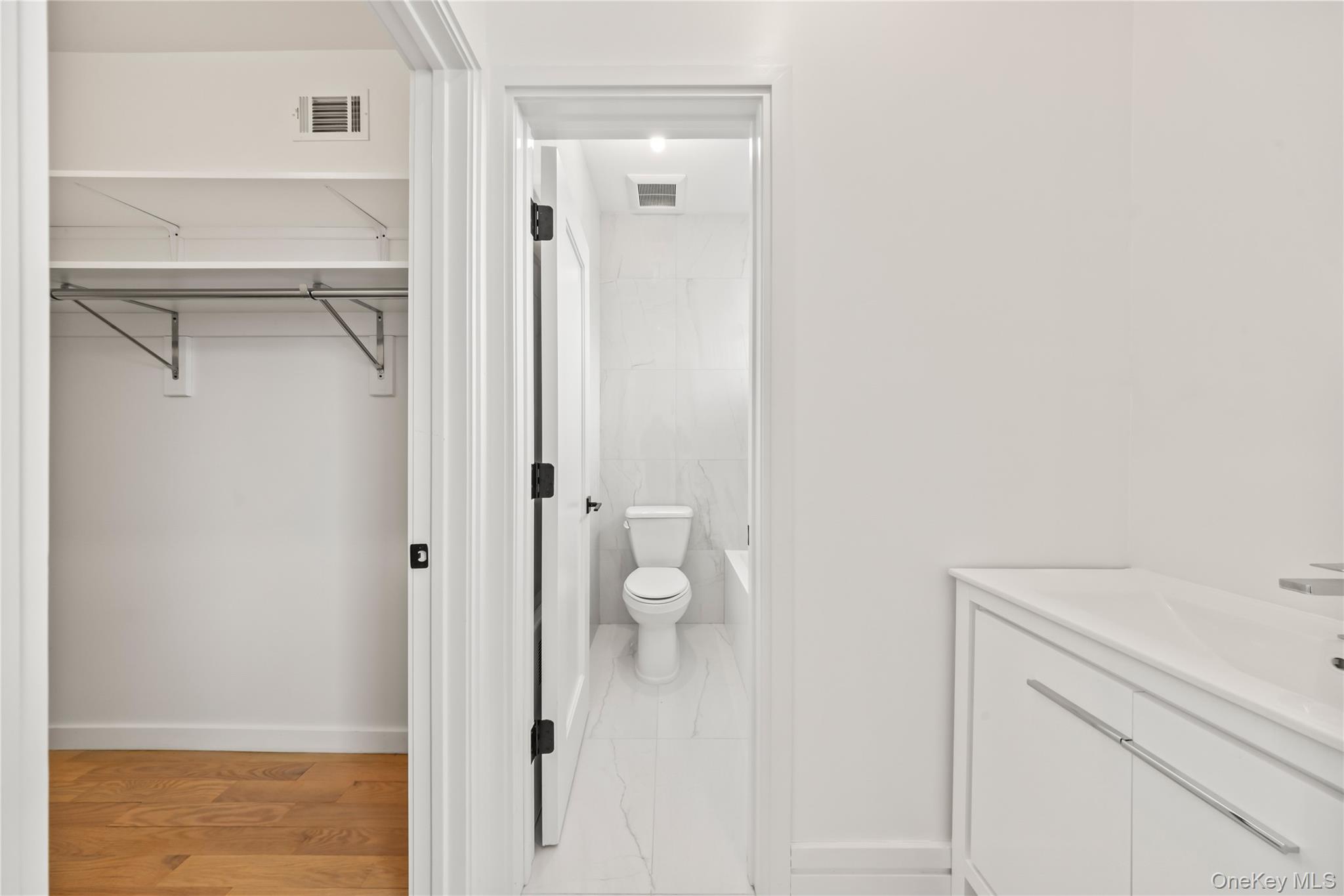 #19 photo, 10 Memorial Park, Spring Valley , NY 10977