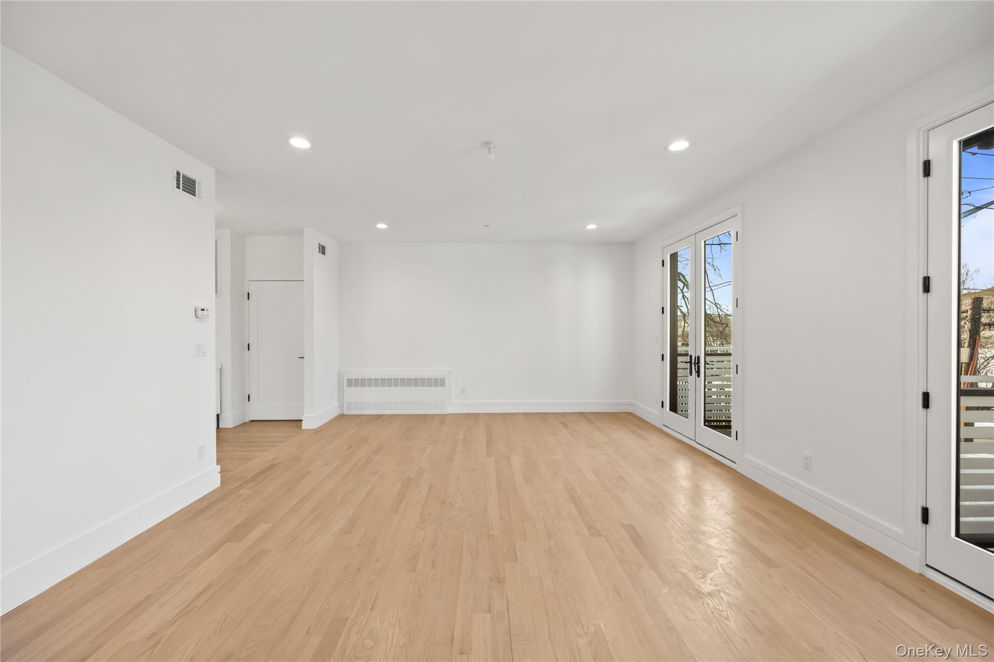 #5 photo, 10 Memorial Park, Spring Valley , NY 10977