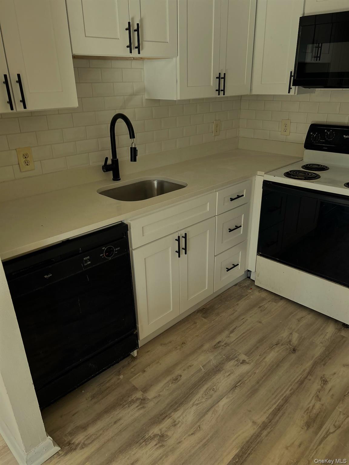 #4 photo, 4 Scarborough Lane, Wappingers Falls , NY 12590