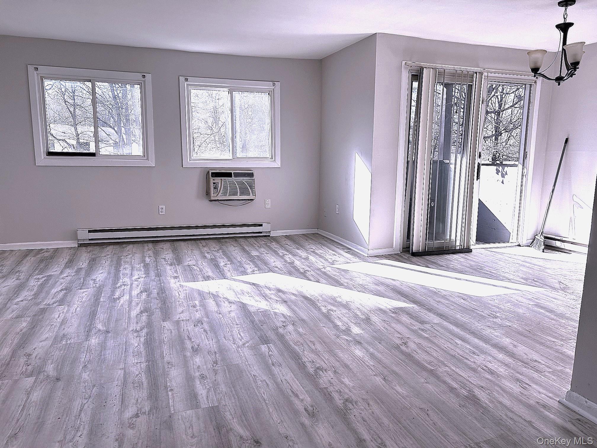 #7 photo, 4 Scarborough Lane, Wappingers Falls , NY 12590