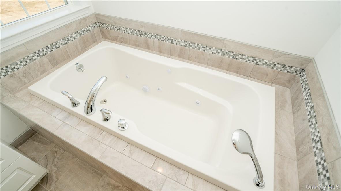 #20 photo, 254 Hull Avenue, Clintondale , NY 12515