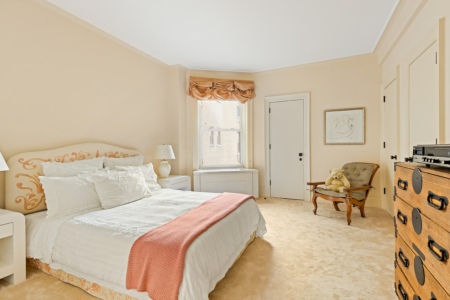 #7 photo, 29 E 64TH Street, Lenox Hill , NY 10065