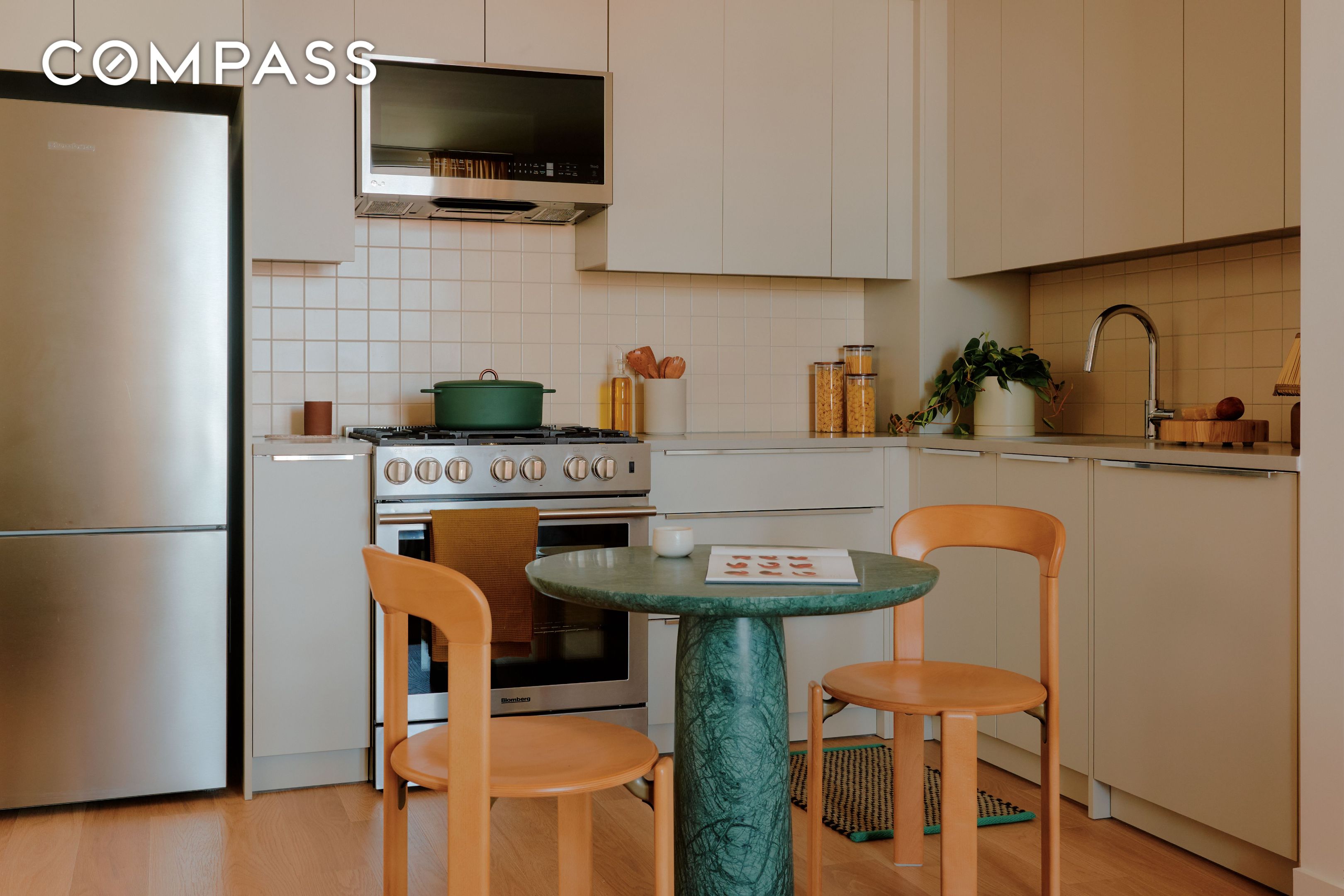 #3 photo, 2035 5th Avenue, Harlem , NY 10035