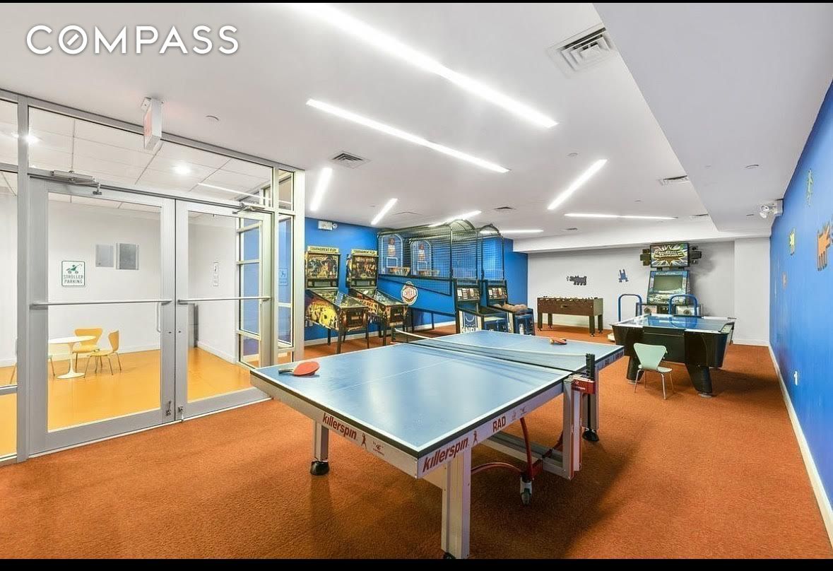 #13 photo, New York City, Lenox Hill , NY 10021