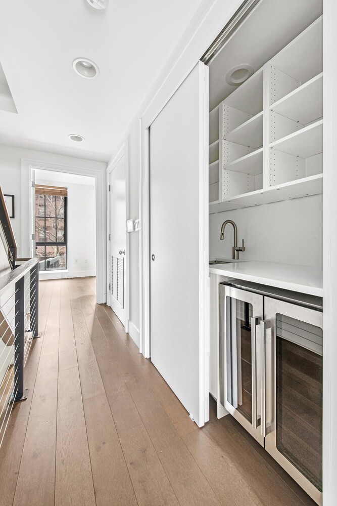 #21 photo, 71 GREENE Avenue, Fort Greene , NY 11238