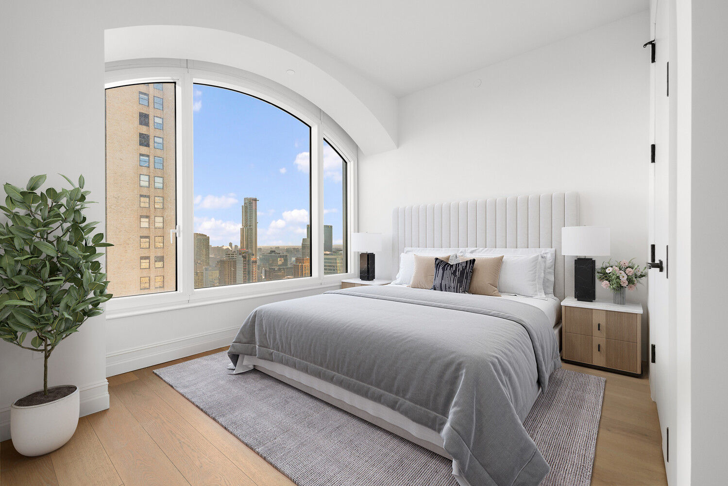 #5 photo, 520 5TH Avenue, Midtown , NY 10036