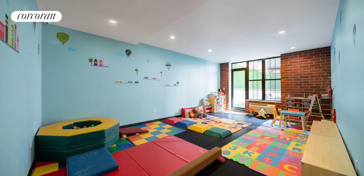 #9 photo, Long Island City, Long Island City , NY 11101