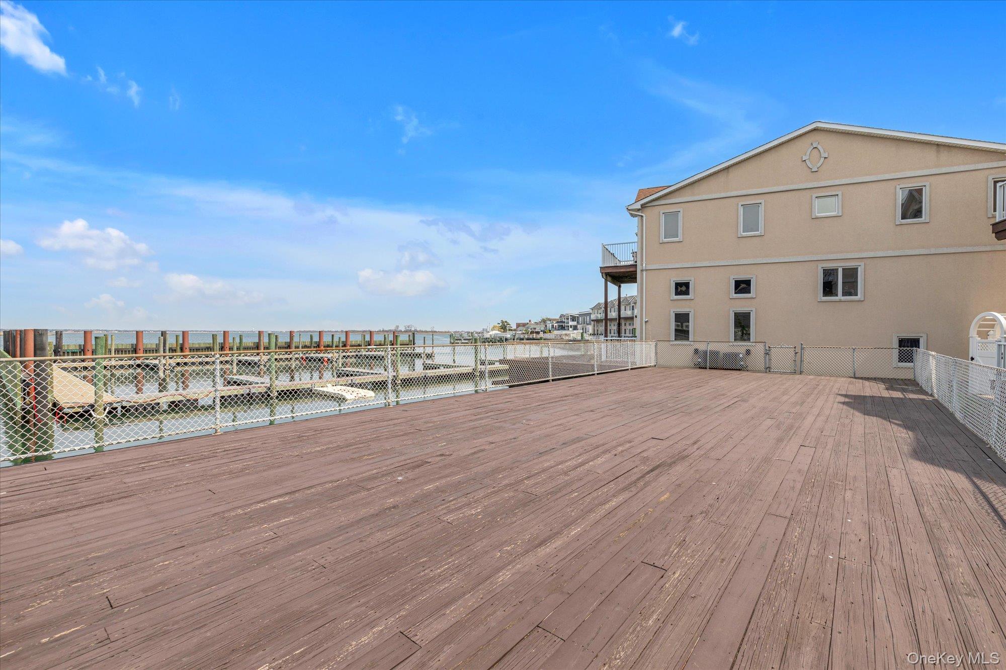 #11 photo, 781 W Park Avenue, Long Beach , NY 11561