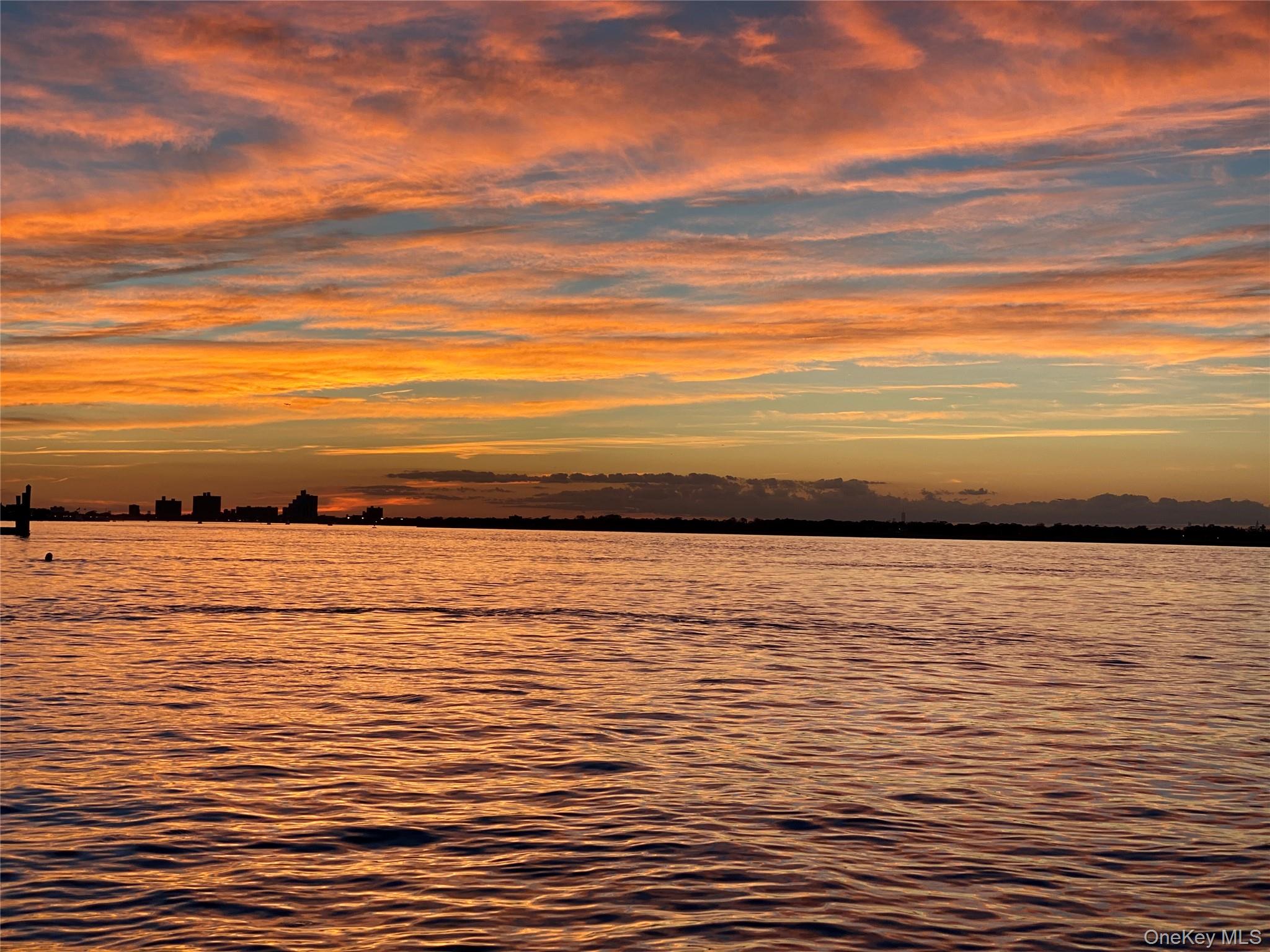 #19 photo, 781 W Park Avenue, Long Beach , NY 11561