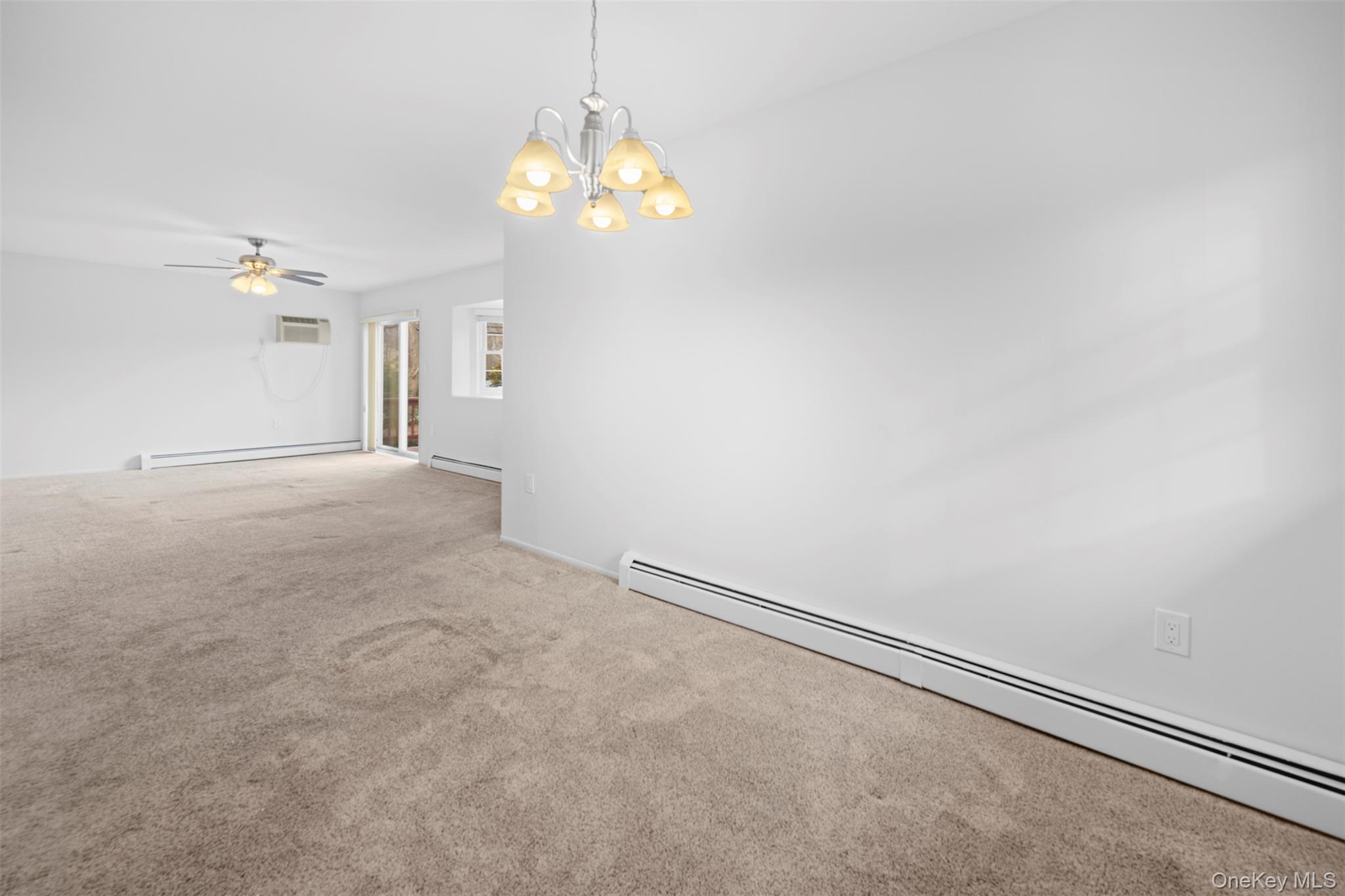 #19 photo, 252 Village Drive, Саффолк ‖ Hauppauge , NY 11788