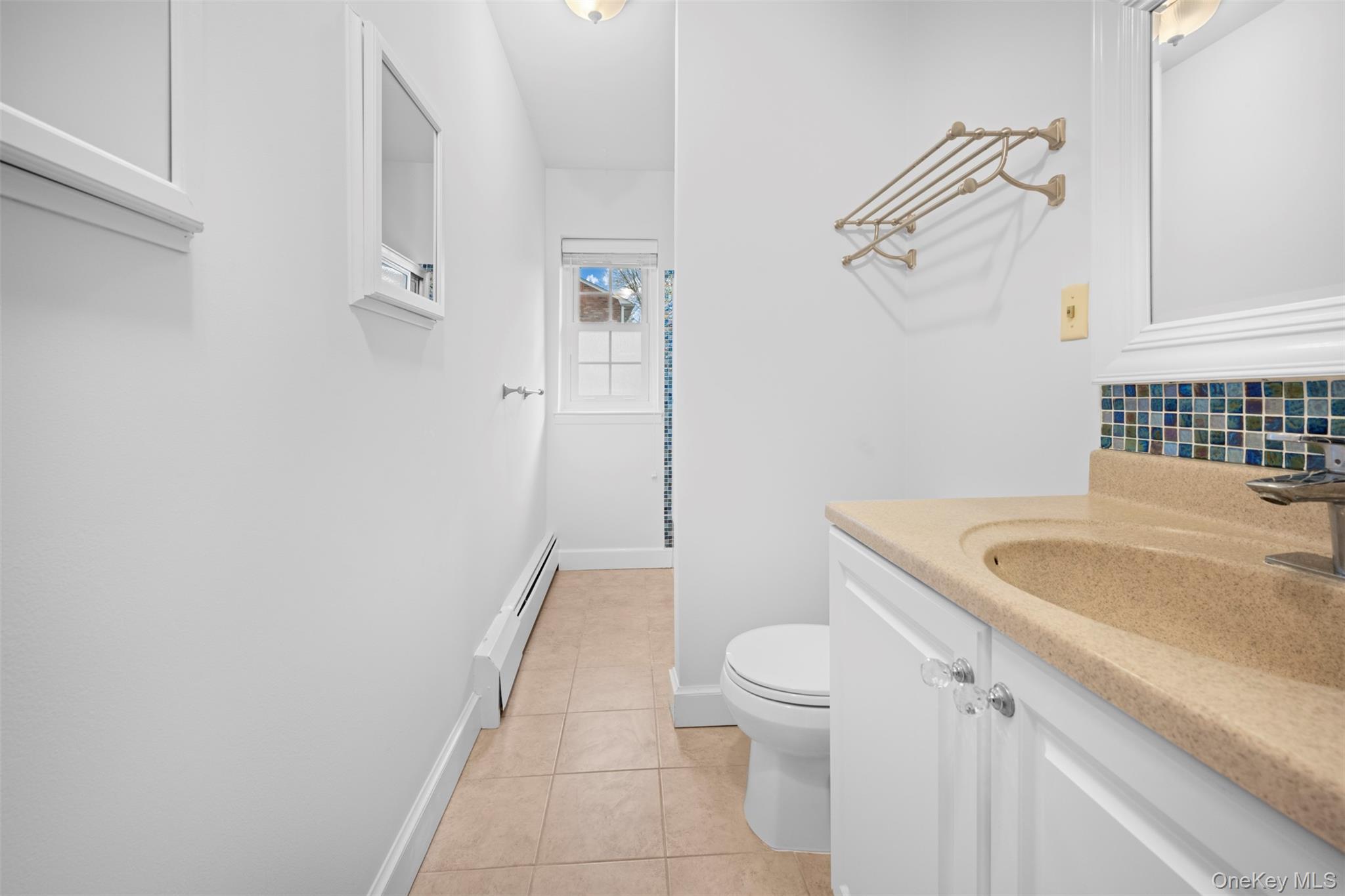 #6 photo, 252 Village Drive, Саффолк ‖ Hauppauge , NY 11788