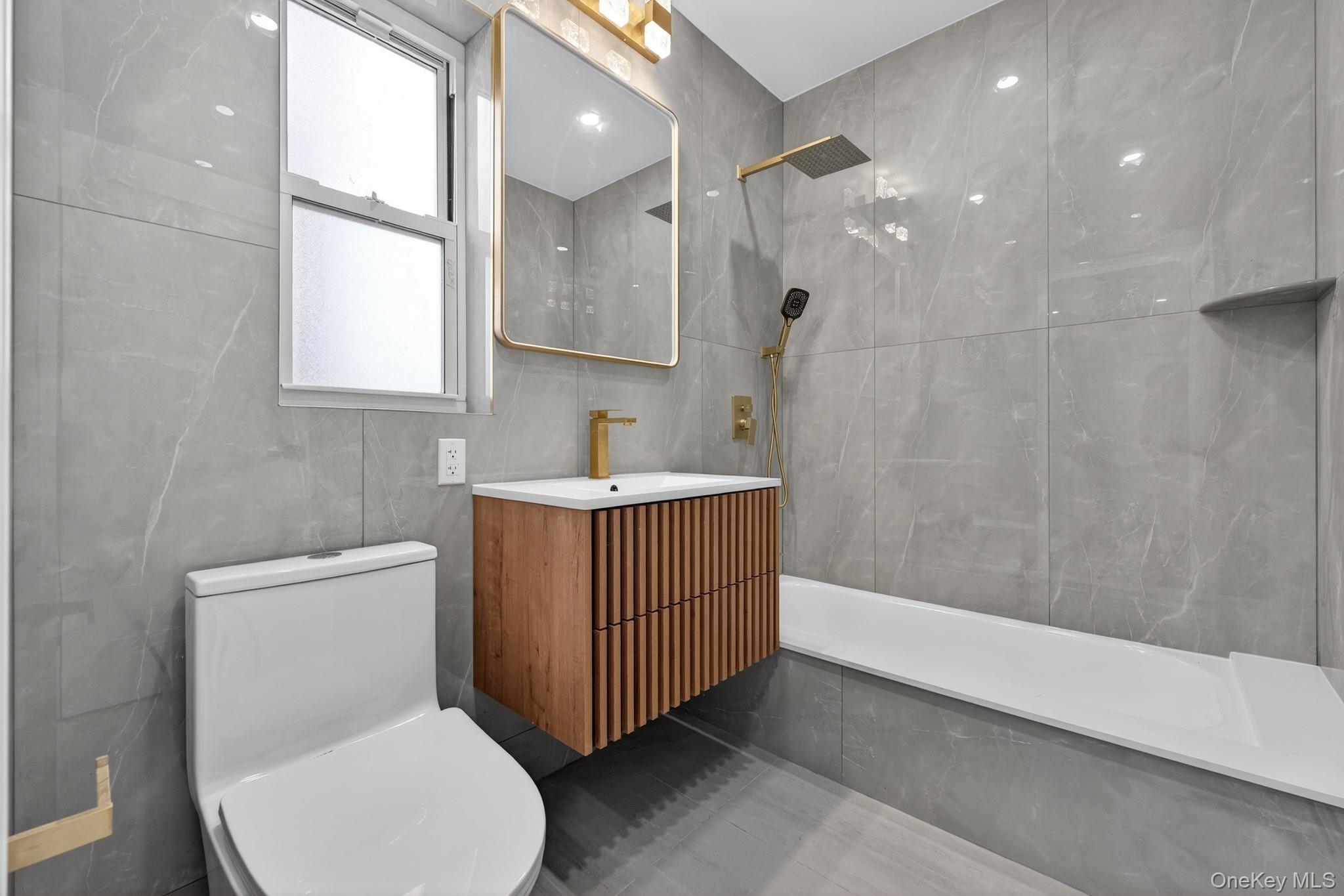 #10 photo, 4058 Murdock Avenue, ब्रोंक्स Bronx , NY 10466