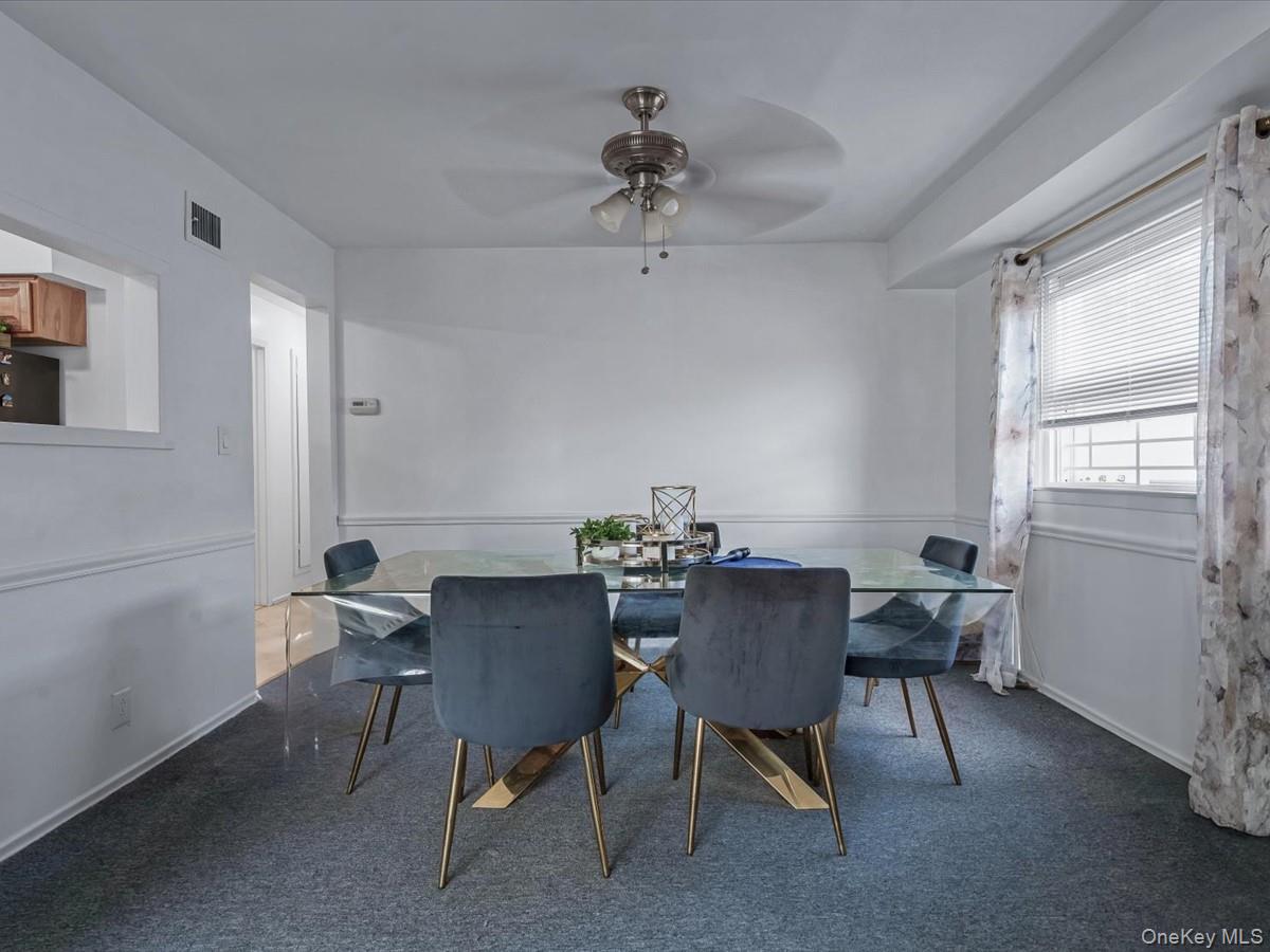 #16 photo, 243-17 72nd Avenue, Douglaston , NY 11362