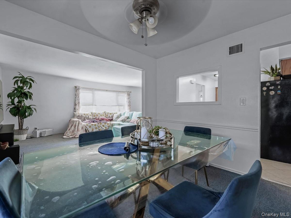 #17 photo, 243-17 72nd Avenue, Douglaston , NY 11362