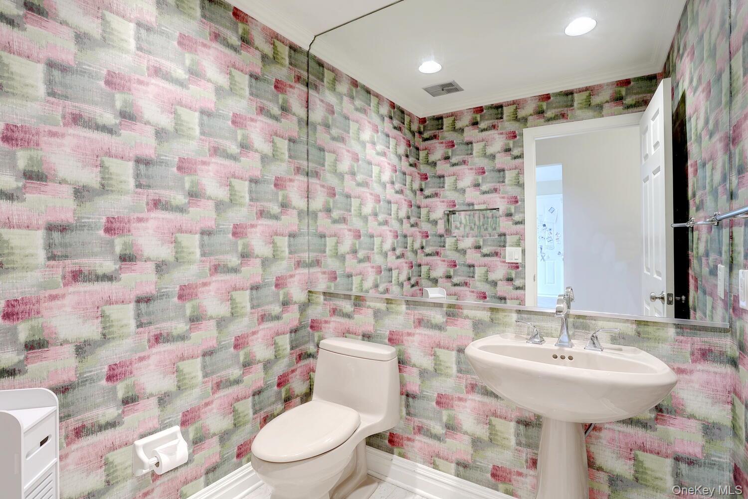 #10 photo, 44 Washington Circle, New City , NY 10956