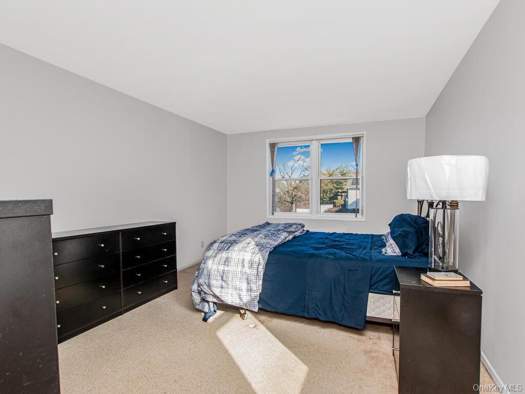 #19 photo, 709 Warburton Ave, Yonkers , NY 10701