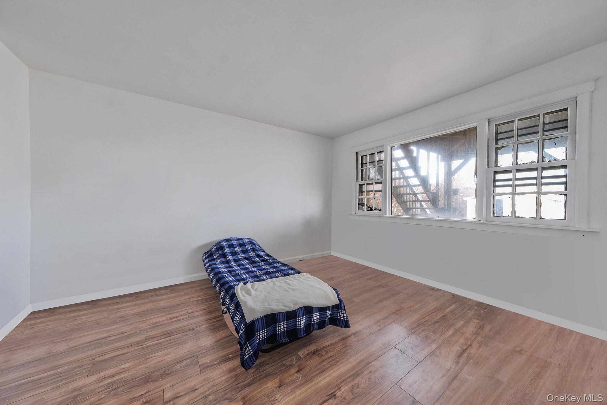 #16 photo, 17 Riverside Avenue, Mastic Beach , NY 11951