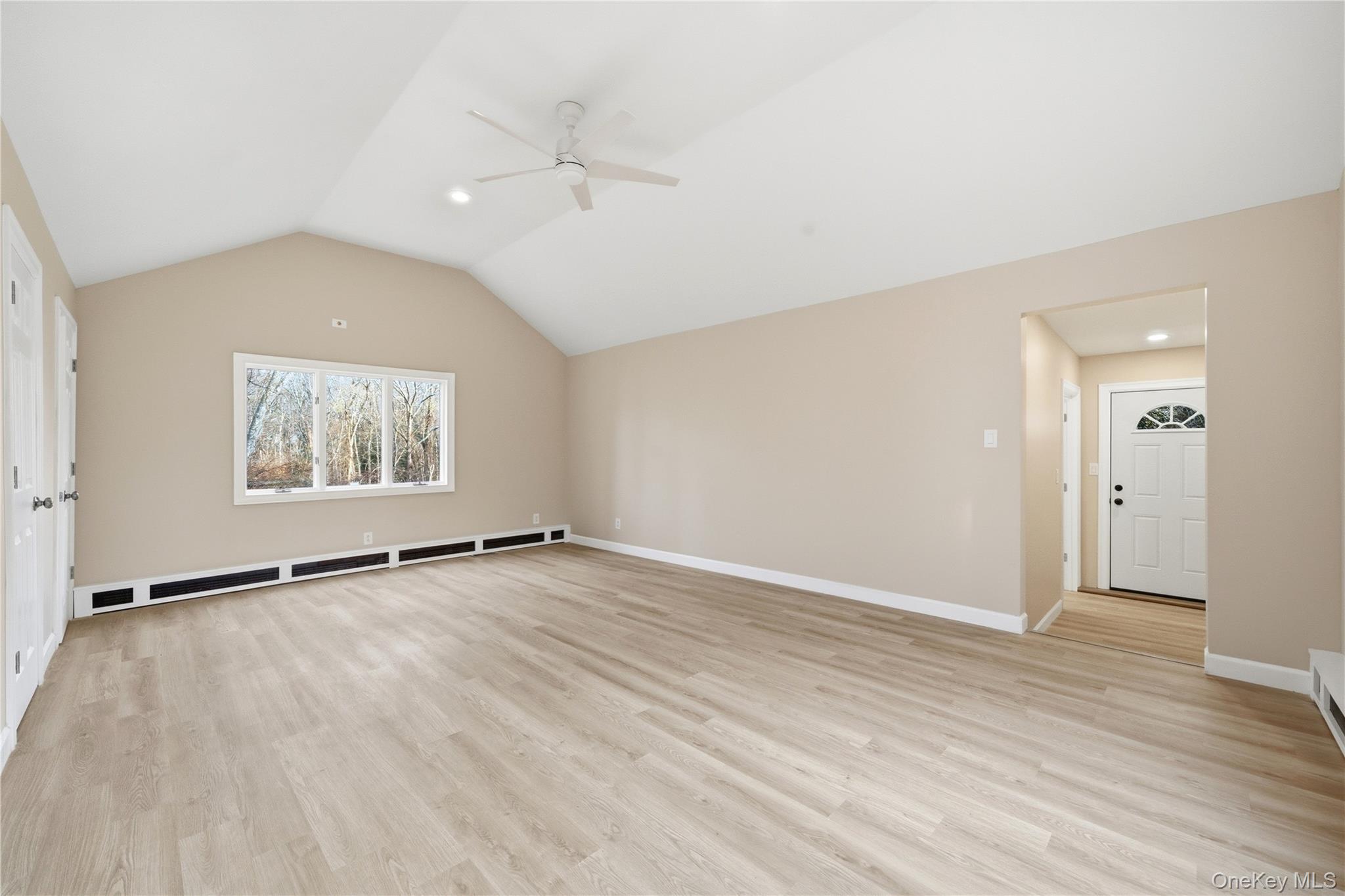 #20 photo, 15 Corchaug Trail, Ridge , NY 11961