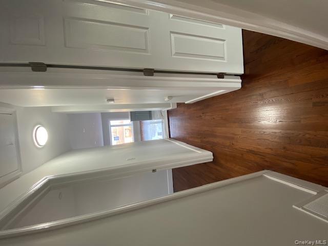 #18 photo, 275 Beachview Street, Copiague , NY 11726