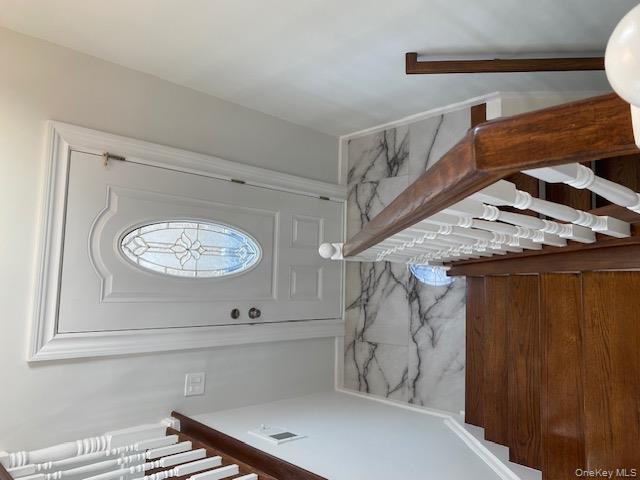 #3 photo, 275 Beachview Street, Copiague , NY 11726