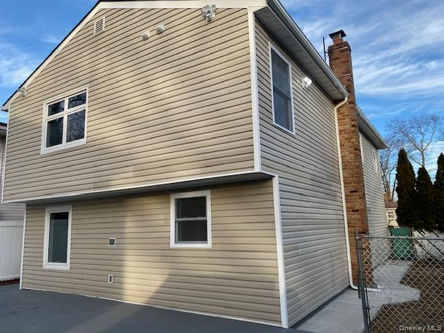 #4 photo, 275 Beachview Street, Copiague , NY 11726