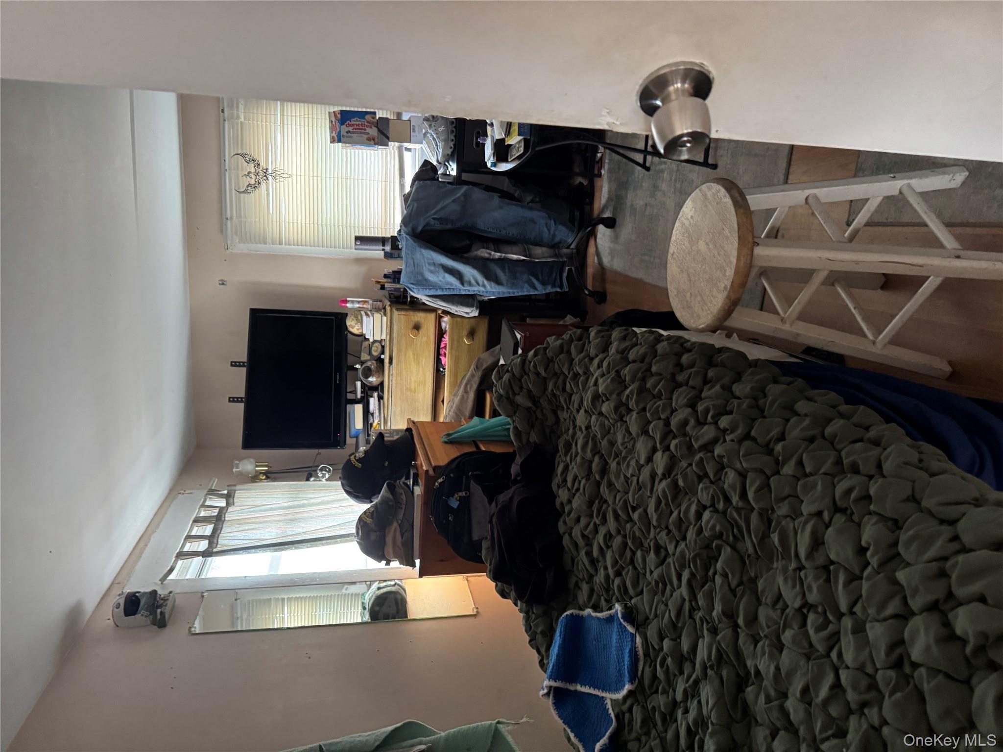 #10 photo, 57 2nd Avenue, Bay Shore , NY 11706