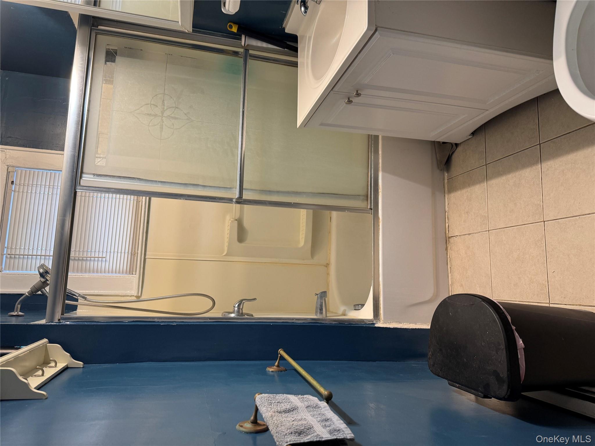 #7 photo, 57 2nd Avenue, Bay Shore , NY 11706