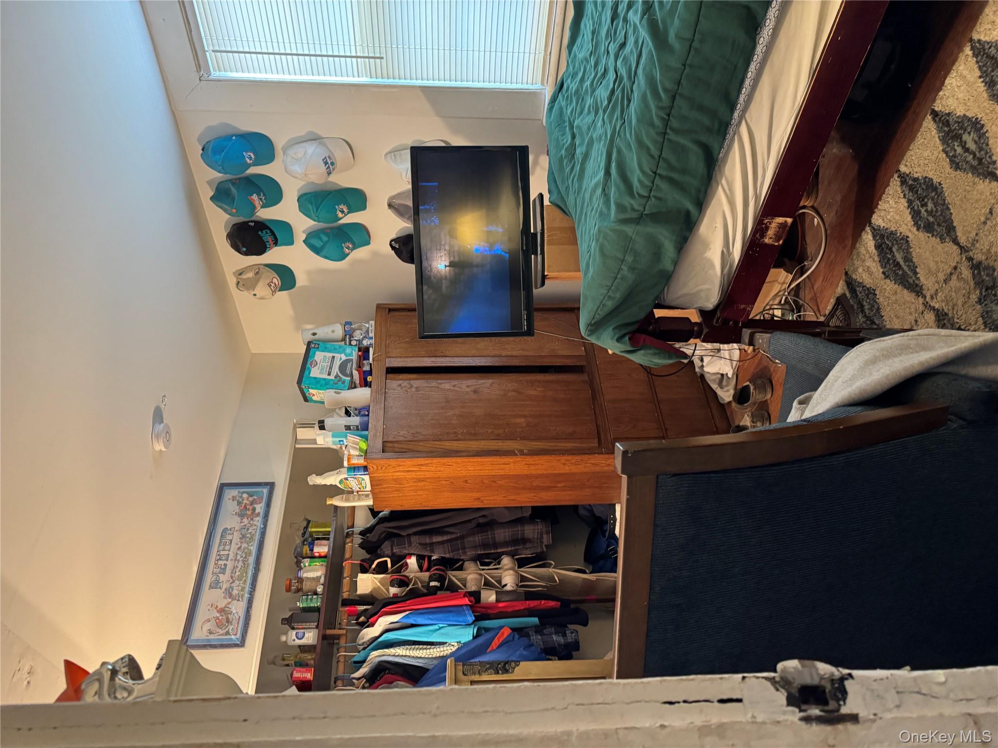 #8 photo, 57 2nd Avenue, Bay Shore , NY 11706