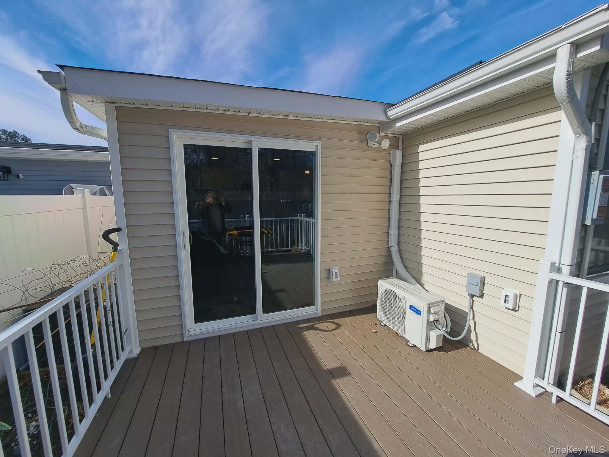 #3 photo, 21 Village Circle, Manorville , NY 11949