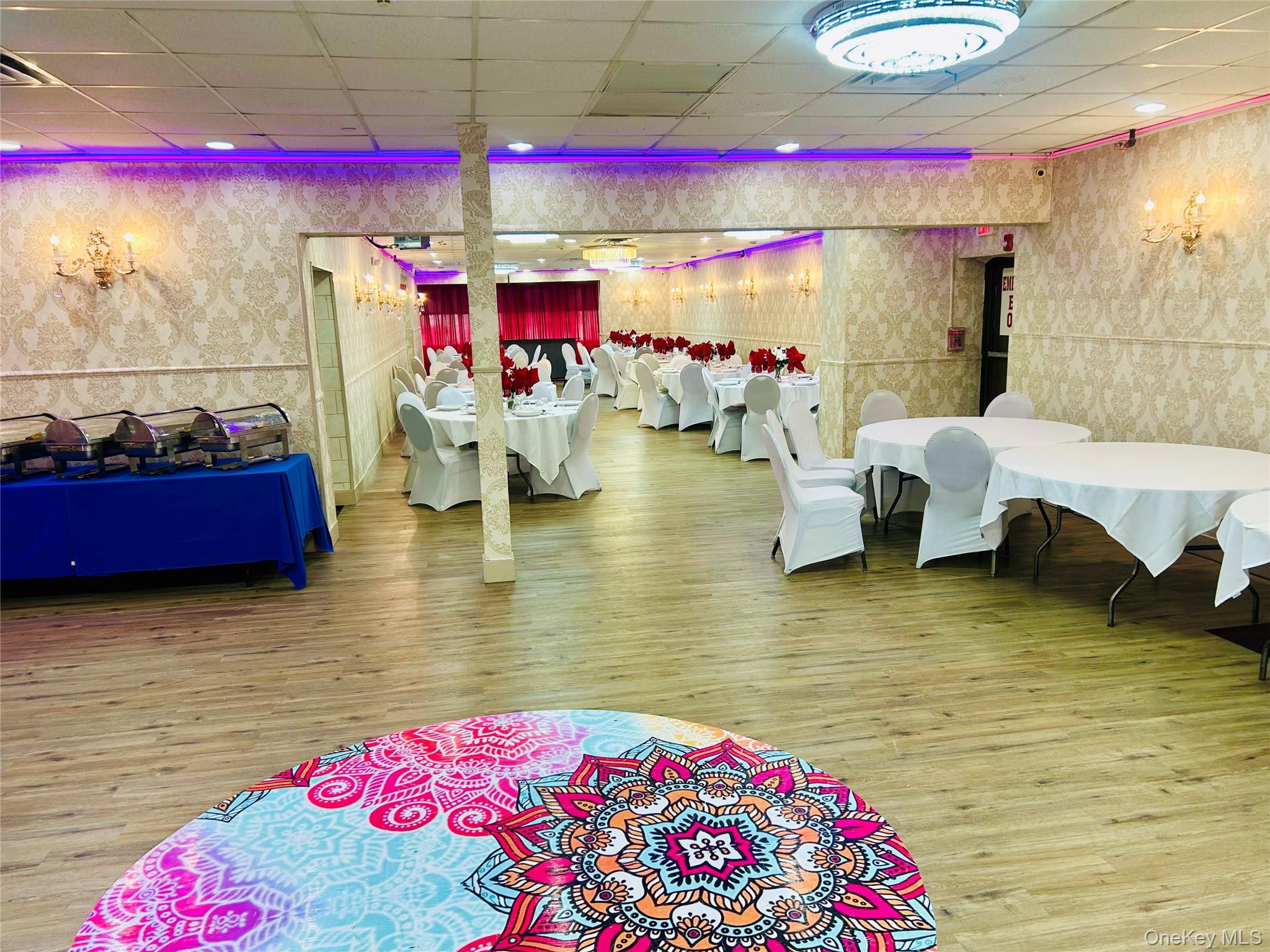 #4 photo, 2716 Hempstead Turnpike, Levittown , NY 11756