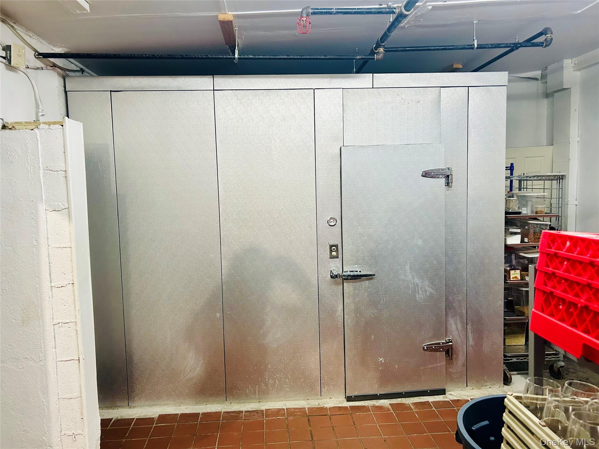 #8 photo, 2716 Hempstead Turnpike, Levittown , NY 11756