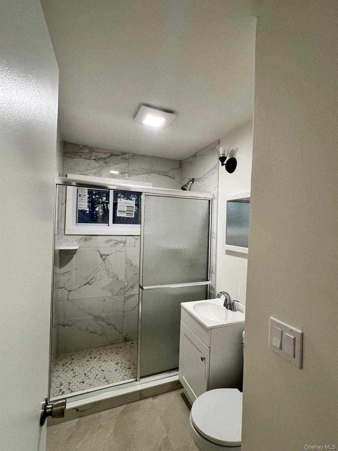 #5 photo, 5 Birch Court, Riverhead , NY 11901