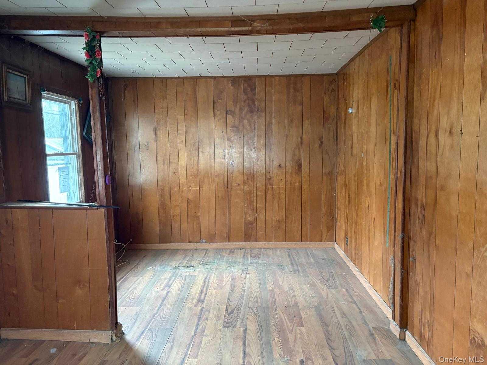 #6 photo, 19 Lacrosse Road, Mastic Beach , NY 11951