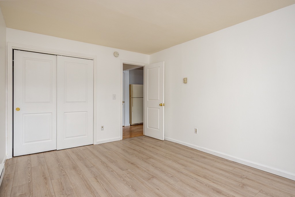 #13 photo, 506  Fox Run Lane, Carmel , NY 10512