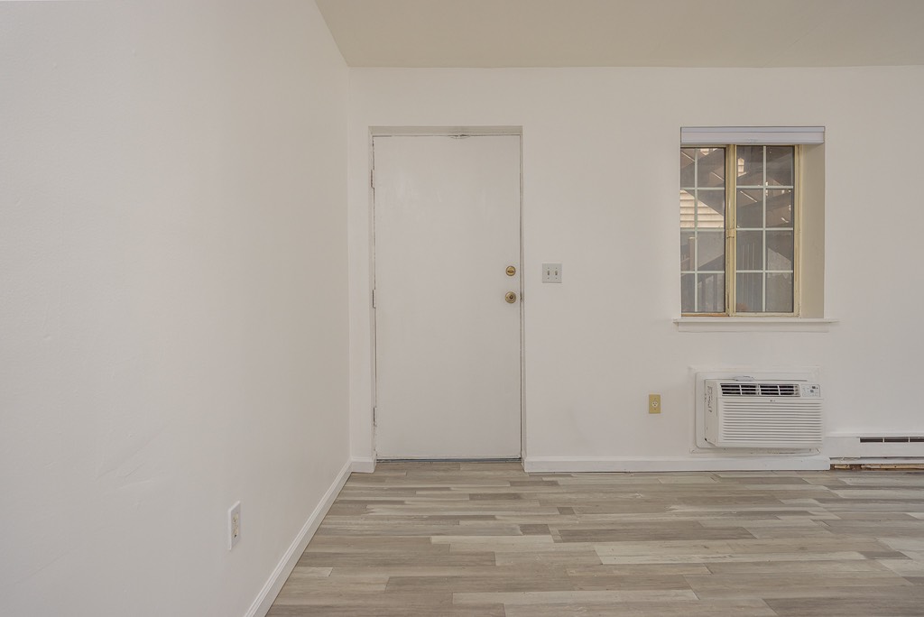 #2 photo, 506  Fox Run Lane, Carmel , NY 10512