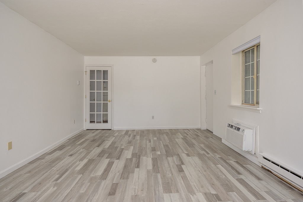 #5 photo, 506  Fox Run Lane, Carmel , NY 10512