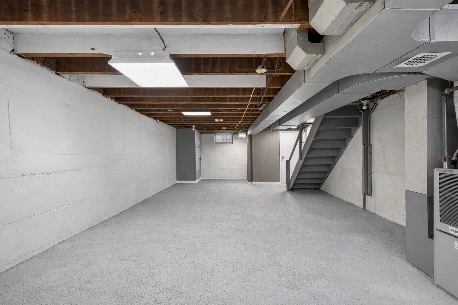 #21 photo, 1231 East 223rd Street, ब्रोंक्स Edenwald , NY 10466