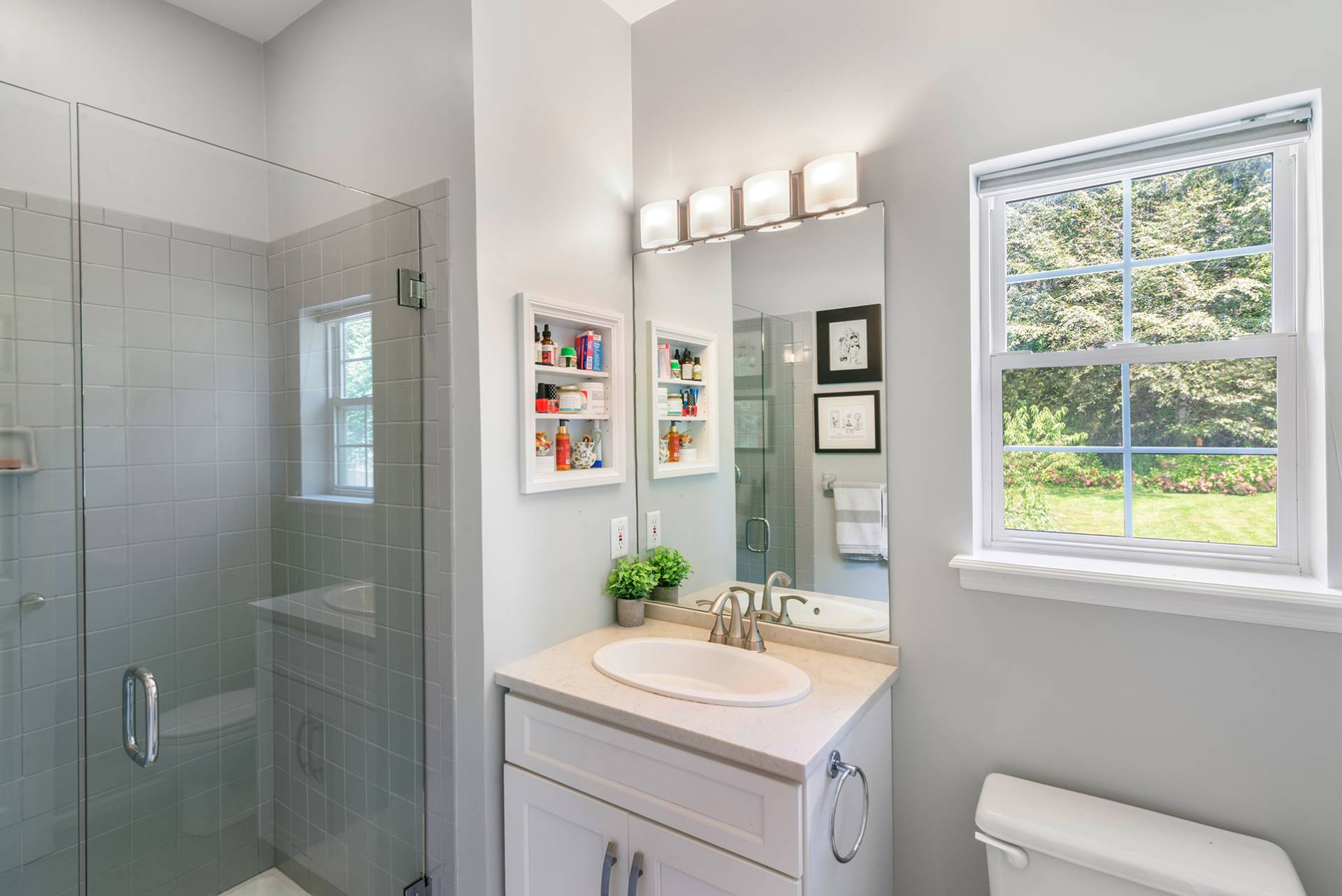 #13 photo, 97  SPRING CLOSE HWY, East Hampton , NY 11937