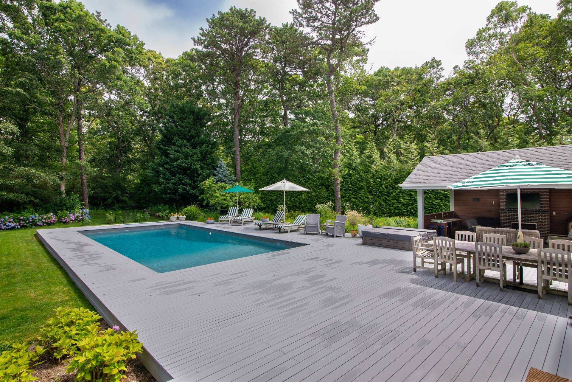 #28 photo, 97  SPRING CLOSE HWY, East Hampton , NY 11937