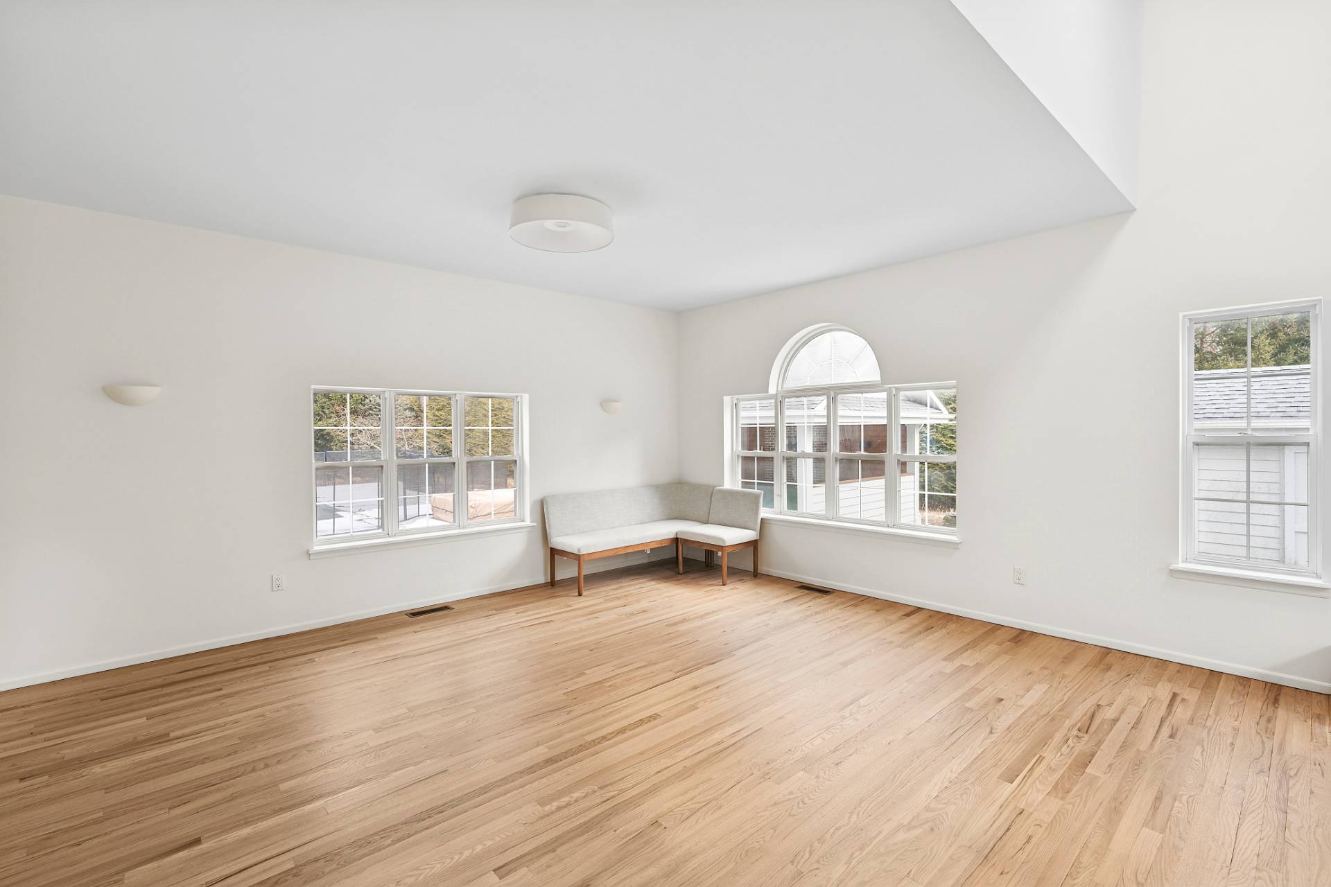 #5 photo, 97  SPRING CLOSE HWY, East Hampton , NY 11937