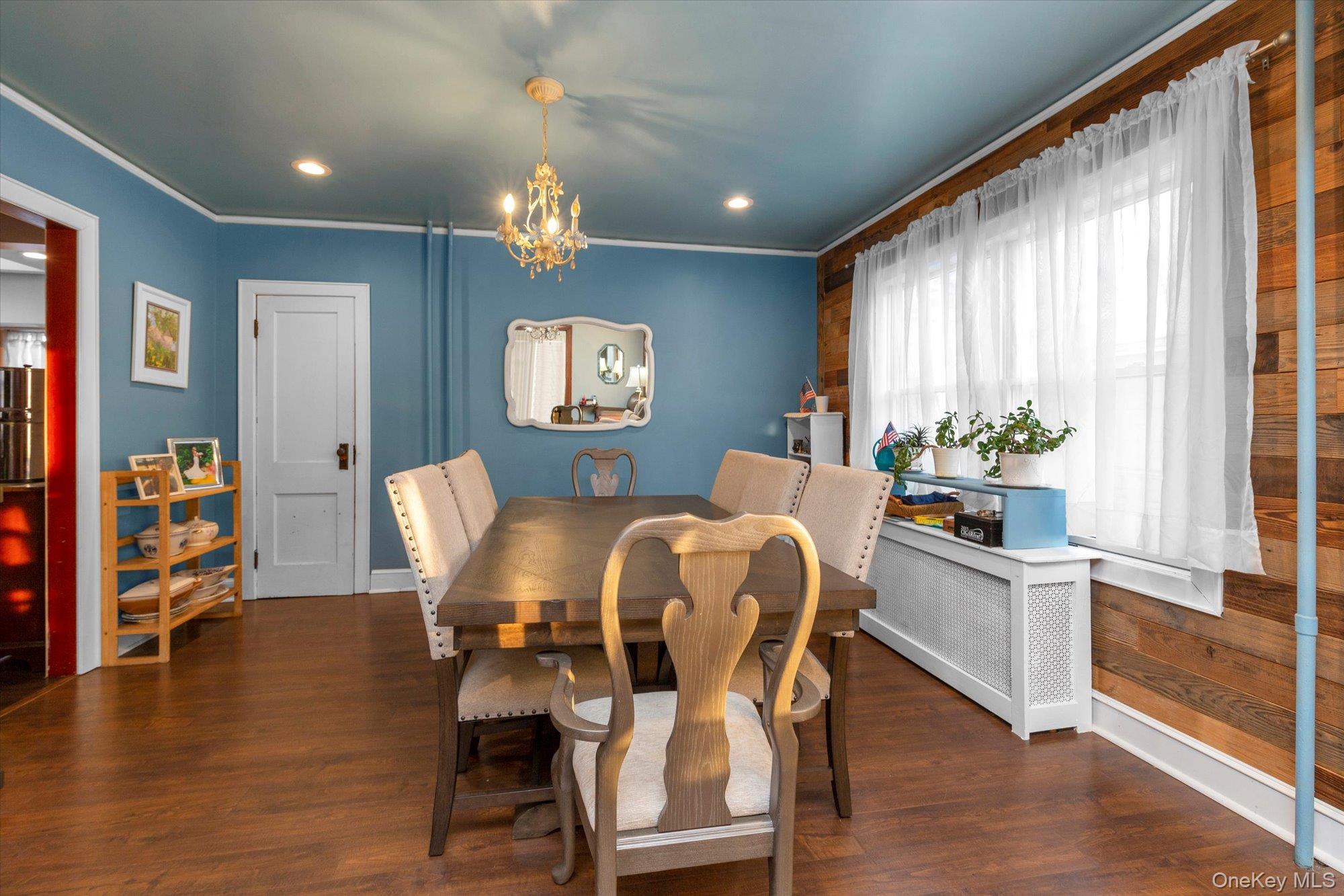 #6 photo, 35 S Franklin Avenue, Valley Stream , NY 11580