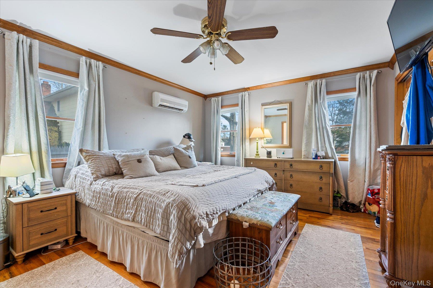 #17 photo, 214 Pipe Stave Hollow Road, Mount Sinai , NY 11766