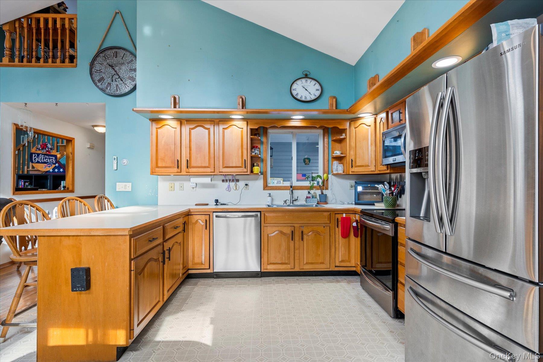 #6 photo, 214 Pipe Stave Hollow Road, Mount Sinai , NY 11766